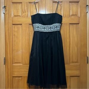 Tess Black Formal Dress Size 14 NWT